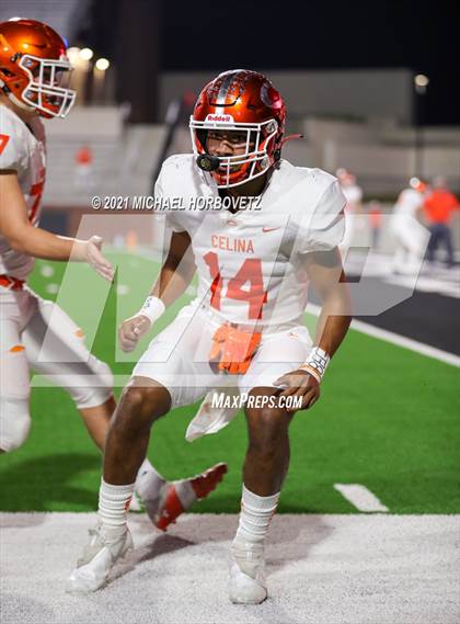 Thumbnail 2 in Gilmer vs. Celina (UIL 4A Regional SemiFinal) photogallery.
