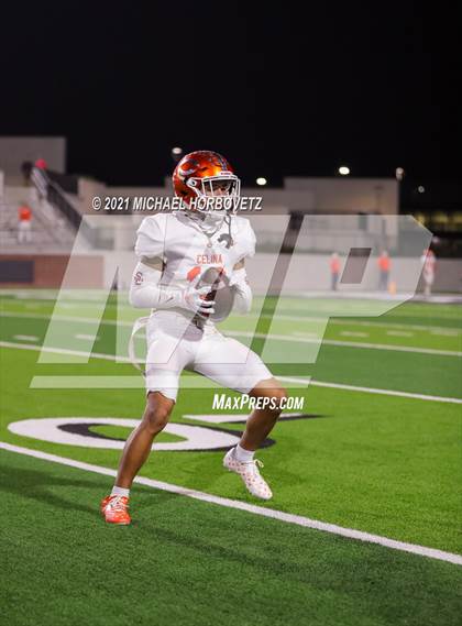Thumbnail 1 in Gilmer vs. Celina (UIL 4A Regional SemiFinal) photogallery.