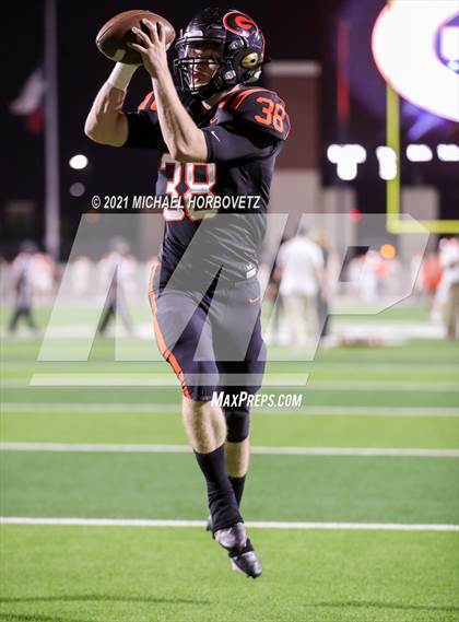 Thumbnail 1 in Gilmer vs. Celina (UIL 4A Regional SemiFinal) photogallery.
