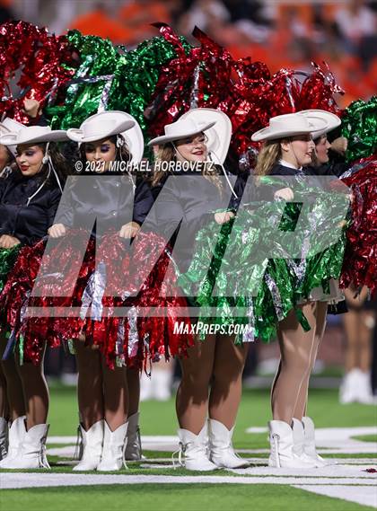 Thumbnail 1 in Gilmer vs. Celina (UIL 4A Regional SemiFinal) photogallery.