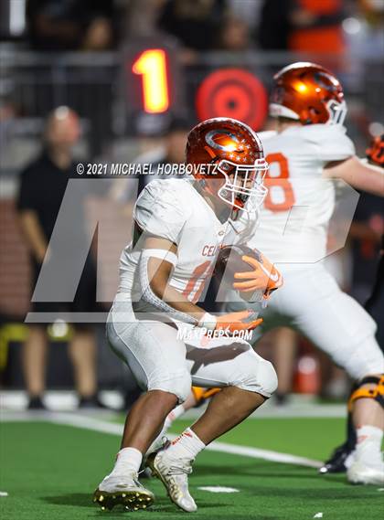 Thumbnail 1 in Gilmer vs. Celina (UIL 4A Regional SemiFinal) photogallery.