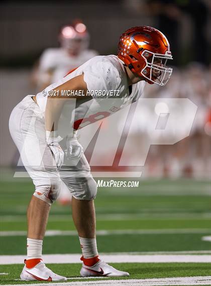 Thumbnail 3 in Gilmer vs. Celina (UIL 4A Regional SemiFinal) photogallery.