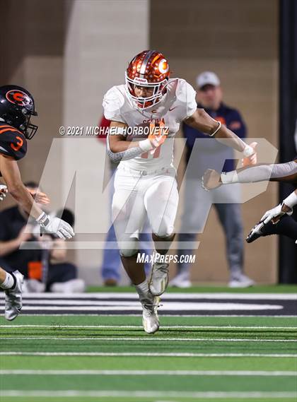 Thumbnail 2 in Gilmer vs. Celina (UIL 4A Regional SemiFinal) photogallery.