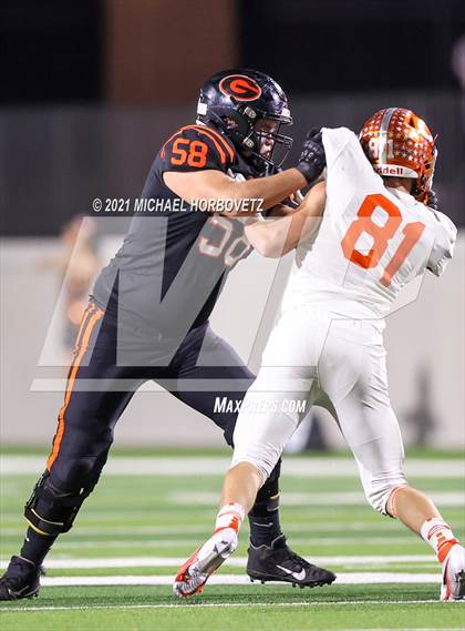 Thumbnail 2 in Gilmer vs. Celina (UIL 4A Regional SemiFinal) photogallery.