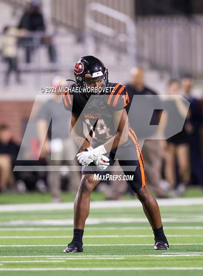 Thumbnail 1 in Gilmer vs. Celina (UIL 4A Regional SemiFinal) photogallery.