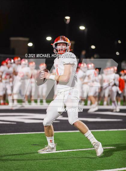 Thumbnail 3 in Gilmer vs. Celina (UIL 4A Regional SemiFinal) photogallery.