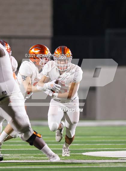 Thumbnail 2 in Gilmer vs. Celina (UIL 4A Regional SemiFinal) photogallery.