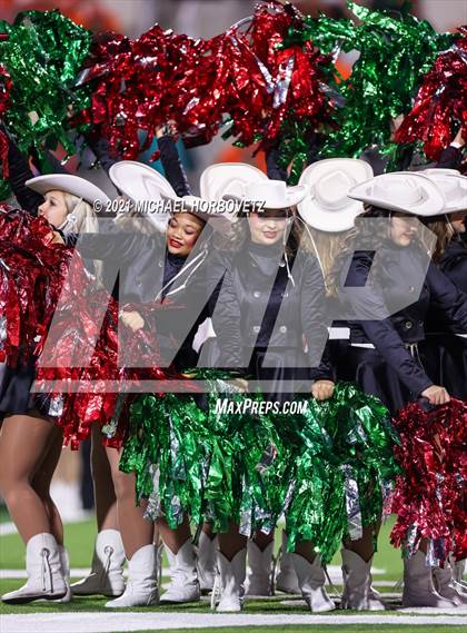 Thumbnail 3 in Gilmer vs. Celina (UIL 4A Regional SemiFinal) photogallery.