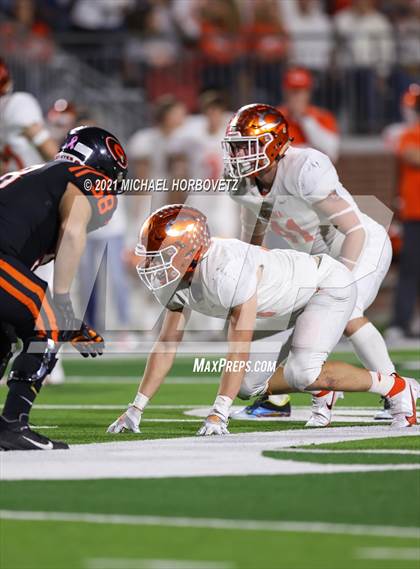 Thumbnail 3 in Gilmer vs. Celina (UIL 4A Regional SemiFinal) photogallery.