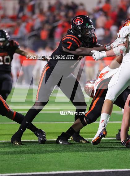 Thumbnail 3 in Gilmer vs. Celina (UIL 4A Regional SemiFinal) photogallery.