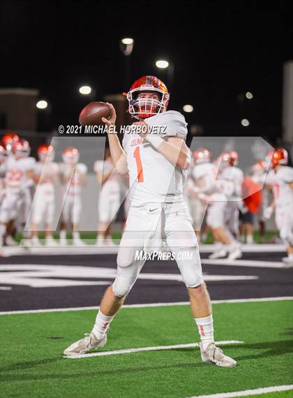 Thumbnail 1 in Gilmer vs. Celina (UIL 4A Regional SemiFinal) photogallery.