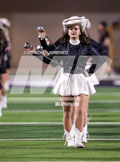 Thumbnail 1 in Gilmer vs. Celina (UIL 4A Regional SemiFinal) photogallery.
