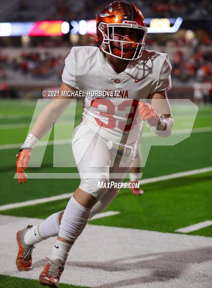 Thumbnail 3 in Gilmer vs. Celina (UIL 4A Regional SemiFinal) photogallery.