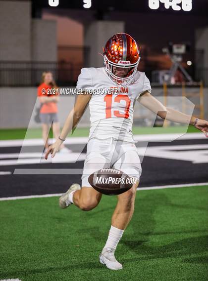 Thumbnail 3 in Gilmer vs. Celina (UIL 4A Regional SemiFinal) photogallery.