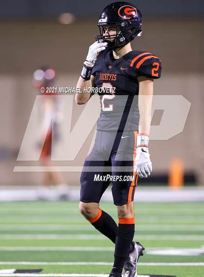 Thumbnail 3 in Gilmer vs. Celina (UIL 4A Regional SemiFinal) photogallery.