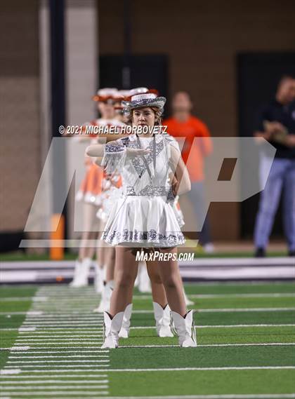 Thumbnail 2 in Gilmer vs. Celina (UIL 4A Regional SemiFinal) photogallery.