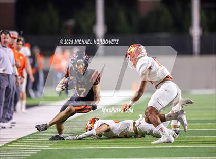 Thumbnail 1 in Gilmer vs. Celina (UIL 4A Regional SemiFinal) photogallery.