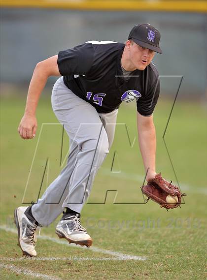 Thumbnail 2 in Mitchell vs River Ridge photogallery.