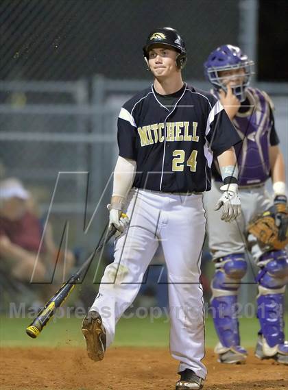 Thumbnail 1 in Mitchell vs River Ridge photogallery.