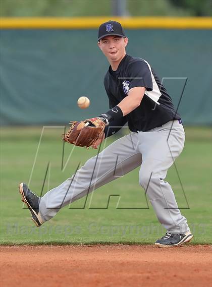 Thumbnail 3 in Mitchell vs River Ridge photogallery.