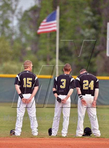 Thumbnail 3 in Mitchell vs River Ridge photogallery.