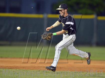 Thumbnail 2 in Mitchell vs River Ridge photogallery.