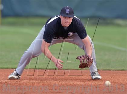 Thumbnail 3 in Mitchell vs River Ridge photogallery.