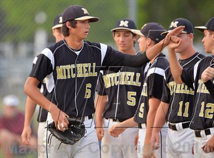Thumbnail 2 in Mitchell vs River Ridge photogallery.