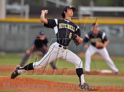 Thumbnail 1 in Mitchell vs River Ridge photogallery.