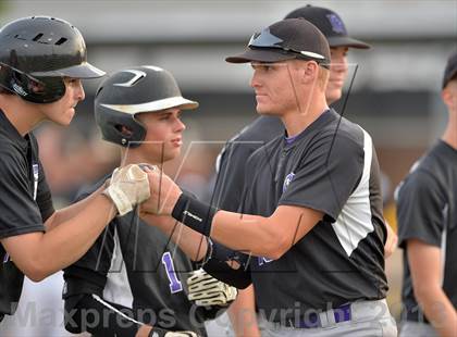 Thumbnail 3 in Mitchell vs River Ridge photogallery.