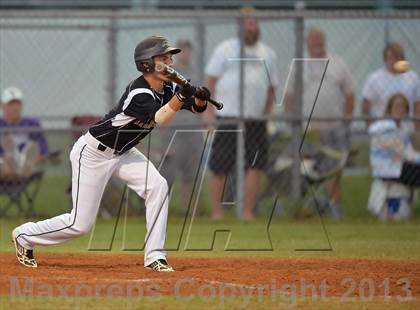 Thumbnail 3 in Mitchell vs River Ridge photogallery.