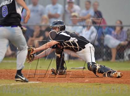 Thumbnail 2 in Mitchell vs River Ridge photogallery.