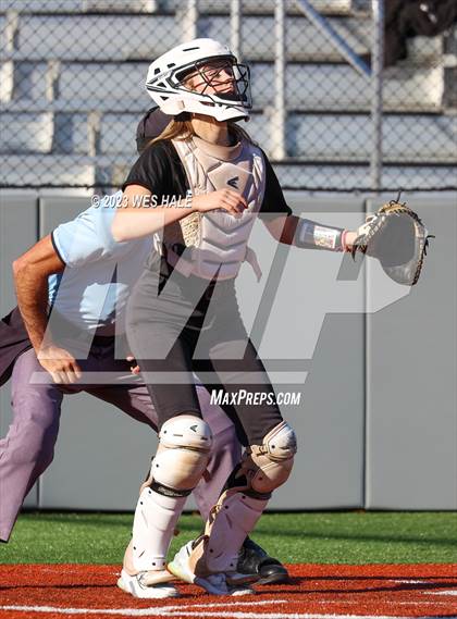Thumbnail 1 in DeSoto Central vs Saltillo (Oxford Classic) photogallery.