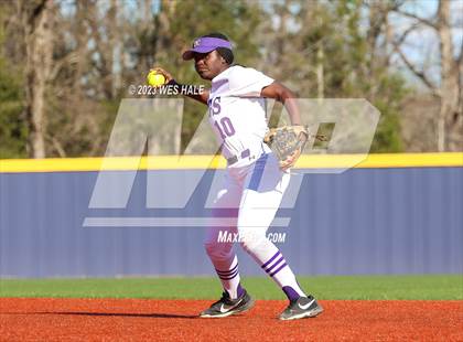 Thumbnail 2 in DeSoto Central vs Saltillo (Oxford Classic) photogallery.