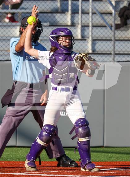 Thumbnail 3 in DeSoto Central vs Saltillo (Oxford Classic) photogallery.