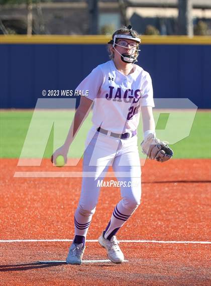 Thumbnail 1 in DeSoto Central vs Saltillo (Oxford Classic) photogallery.