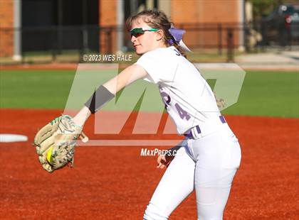 Thumbnail 3 in DeSoto Central vs Saltillo (Oxford Classic) photogallery.