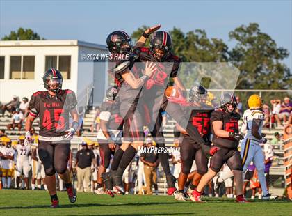 Thumbnail 1 in DeSoto Central @ Center Hill photogallery.