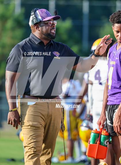 Thumbnail 3 in DeSoto Central @ Center Hill photogallery.
