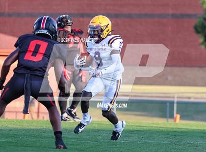 Thumbnail 3 in DeSoto Central @ Center Hill photogallery.