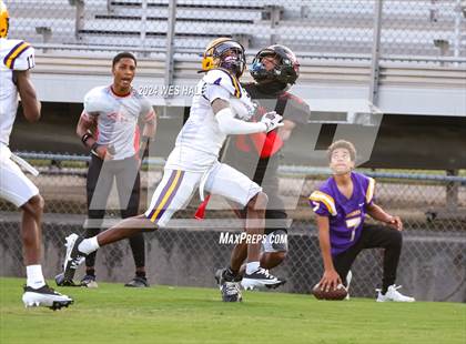 Thumbnail 3 in DeSoto Central @ Center Hill photogallery.
