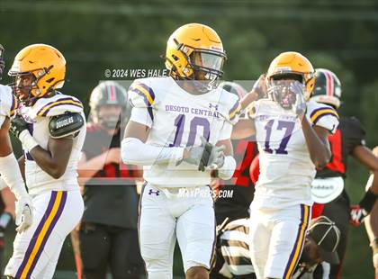 Thumbnail 1 in DeSoto Central @ Center Hill photogallery.