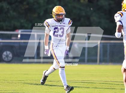 Thumbnail 1 in DeSoto Central @ Center Hill photogallery.