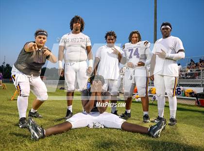 Thumbnail 1 in DeSoto Central @ Center Hill photogallery.