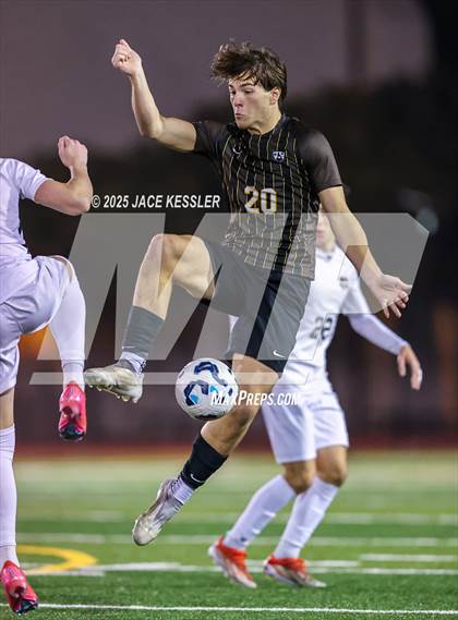 Thumbnail 3 in Notre Dame (SO) @ Crespi photogallery.