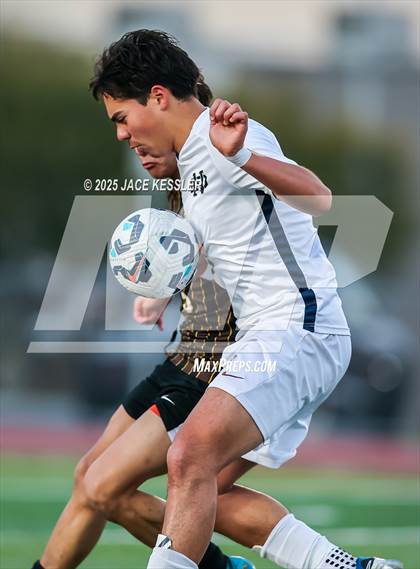 Thumbnail 3 in Notre Dame (SO) @ Crespi photogallery.