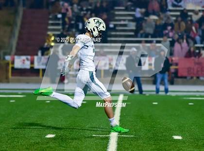 Thumbnail 3 in Calaveras vs Miramonte (CIF Norcal Division 5-A Regional Final) photogallery.