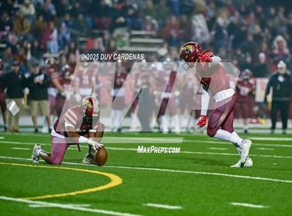 Thumbnail 3 in Calaveras vs Miramonte (CIF Norcal Division 5-A Regional Final) photogallery.