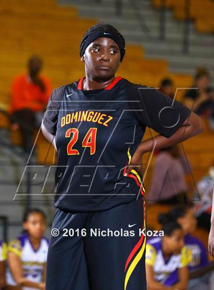 Thumbnail 2 in Lynwood vs. Dominguez photogallery.