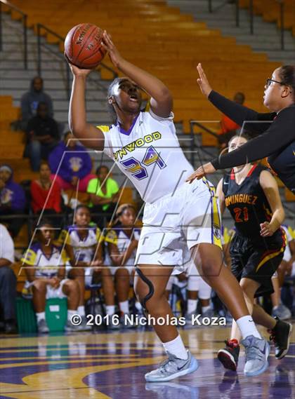 Thumbnail 2 in Lynwood vs. Dominguez photogallery.
